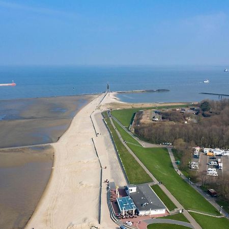 Trafalgar 425 Cuxhaven Exteriör bild