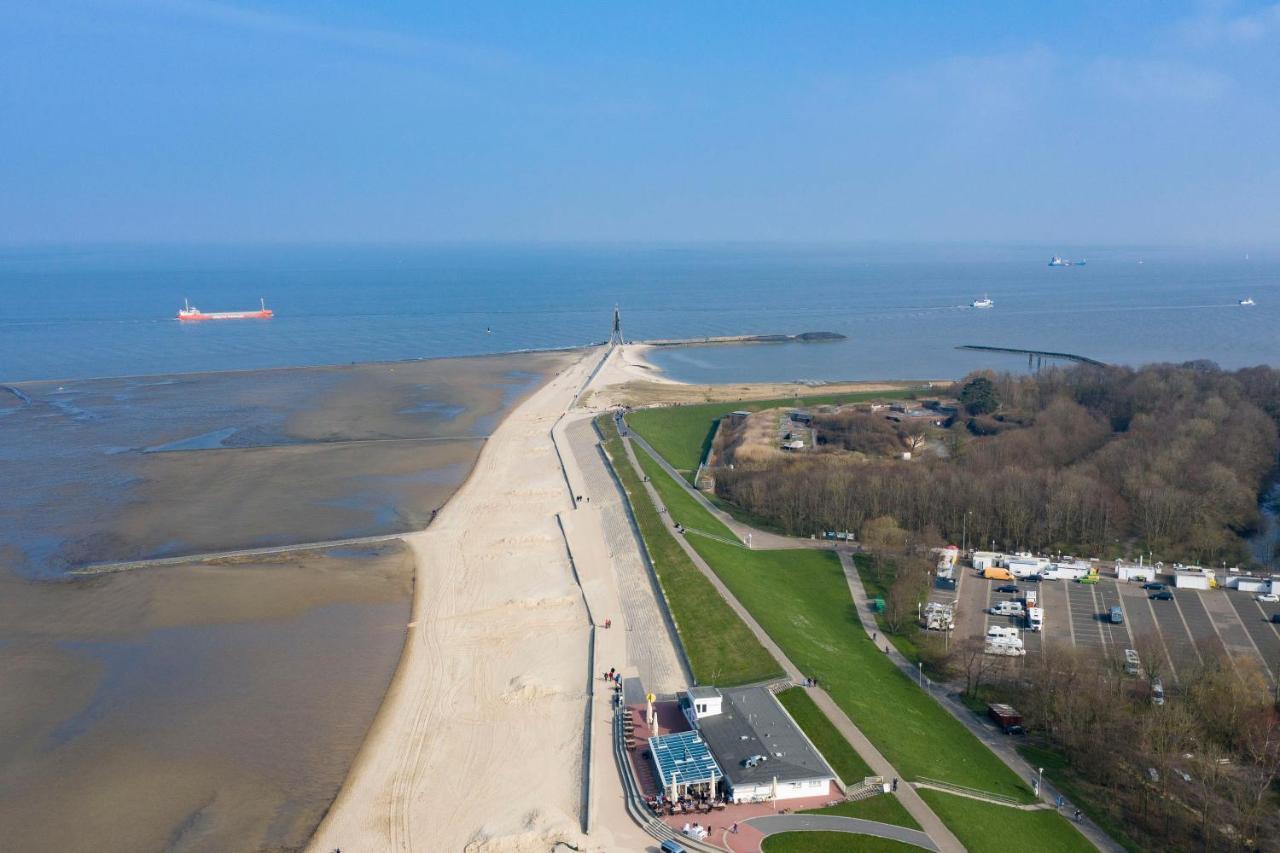 Trafalgar 425 Cuxhaven Exteriör bild